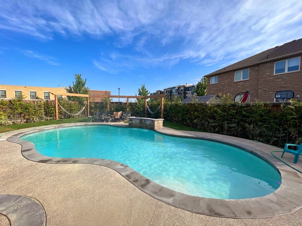 finished gunite pool in toronto